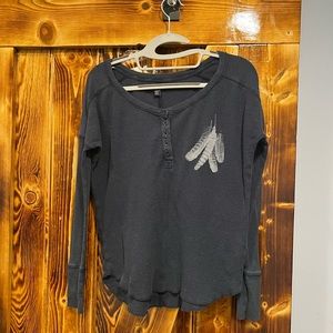 American eagle long sleeve t-shirt XS